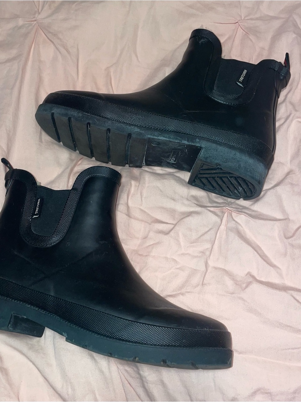 Tretorn Black Chelsea Rain Boots for Women